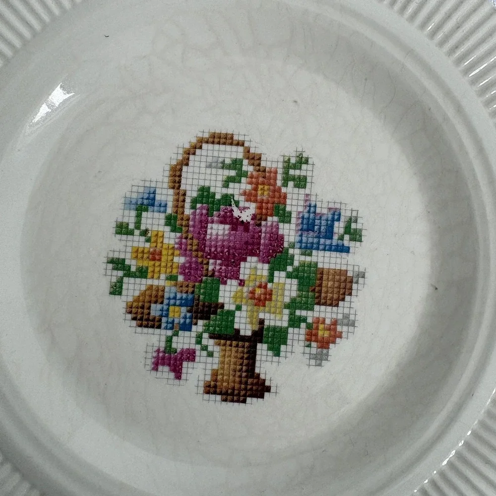 Salem China‎ Co Basket Cross Stitch Vintage 4pc Set Handled Plate Bowls Cream